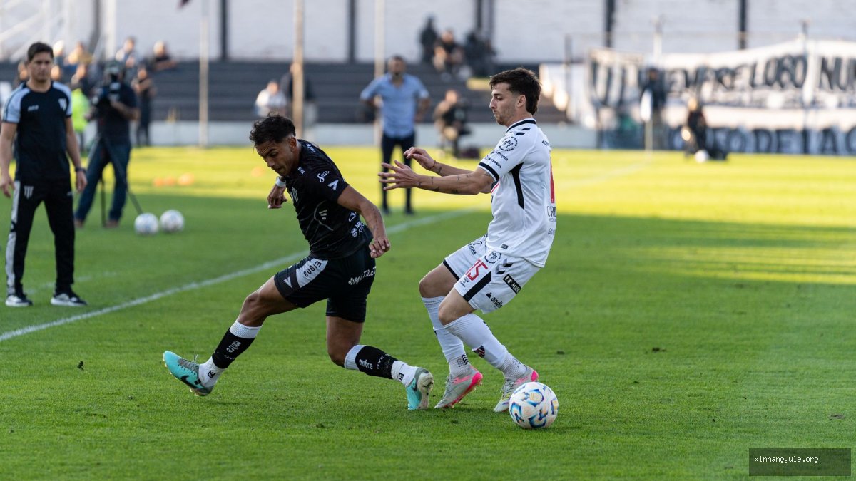 Argentina 3-2胜埃及挺进世界杯八强